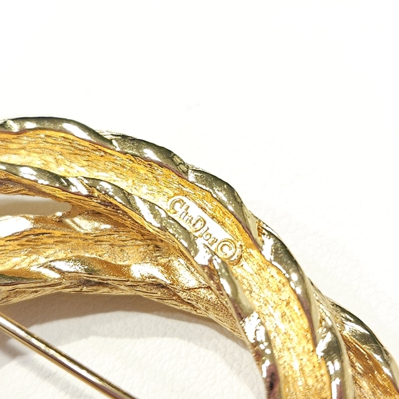 Vintage Dior Gold Tone Rope Double Circle Brooch Pin - Picture 6 of 16